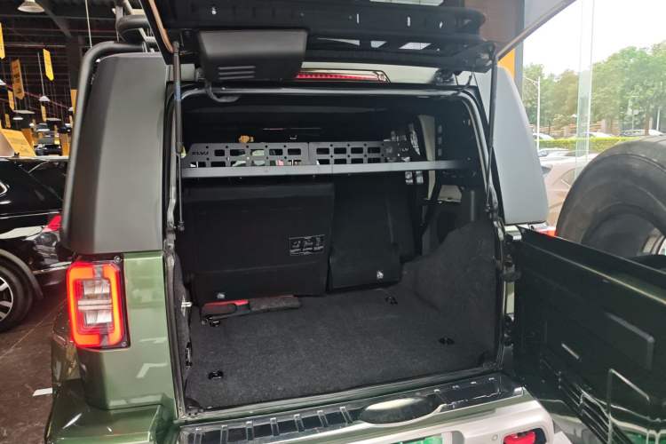 Used BAIC Off-Road BJ40 2023 2.0T Automatic Four-Wheel Drive Urban Hunter Edition Chivalrous Type