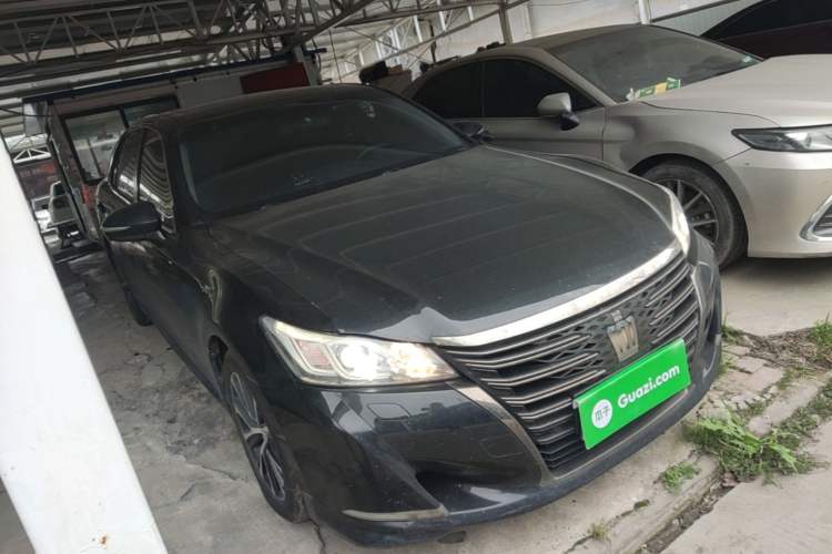 Used Toyota Crown 2018 2.0T Fashion Edition
