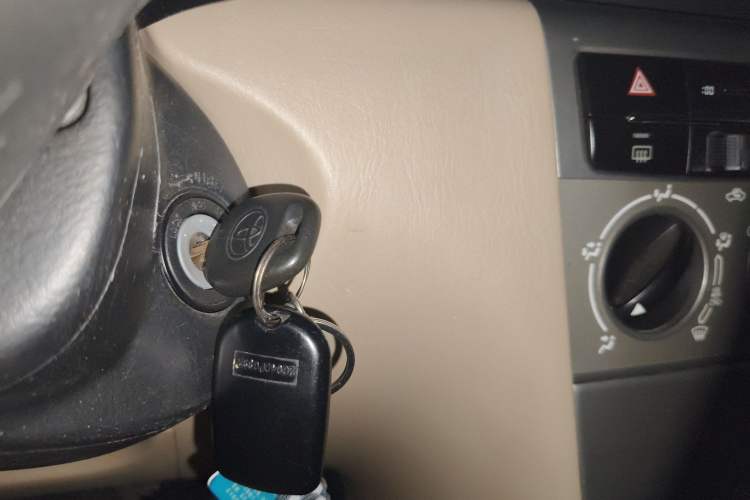 Used Toyota Corolla EX 2013 1.6L Automatic Excellence Edition Vehicle Key