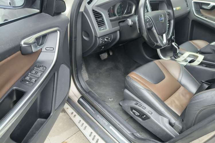 Used Volvo XC60 2014 T6 Zhiyi Edition Driver Seat