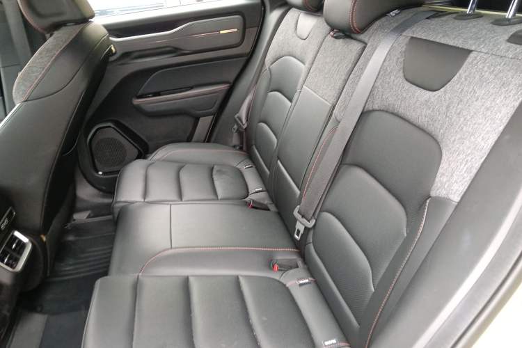 Used Geely Auto Cowboy 2025 1.5TD Fun-Offroad Version Left Rear Seat