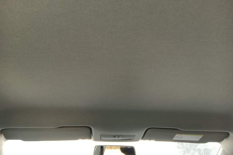 Used Volkswagen Santana 2016 1.6L Manual Fashion Edition