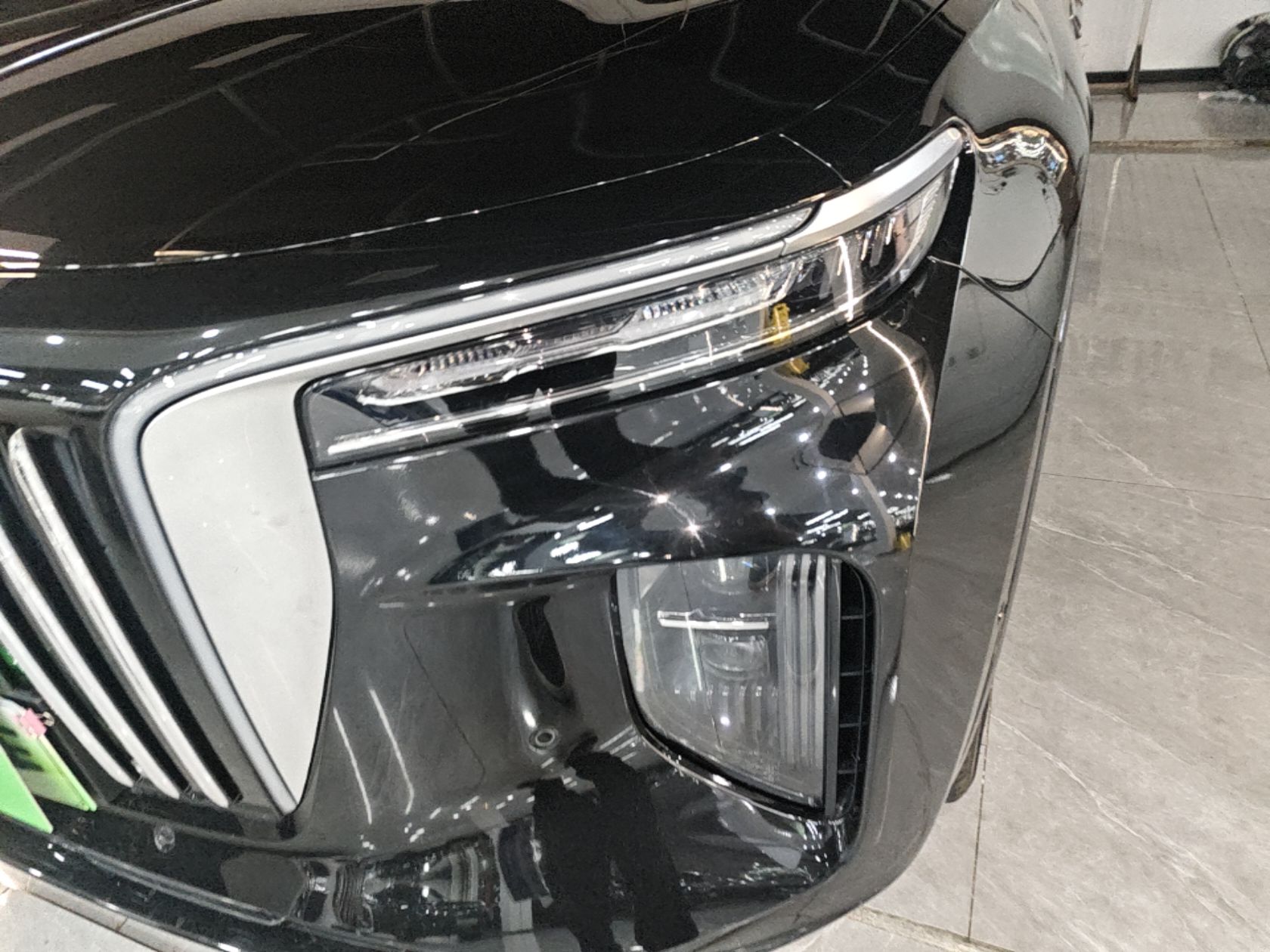 Hongqi E-HS9 2022 690 km Range Flagship Edition Six Seats — снимка 8