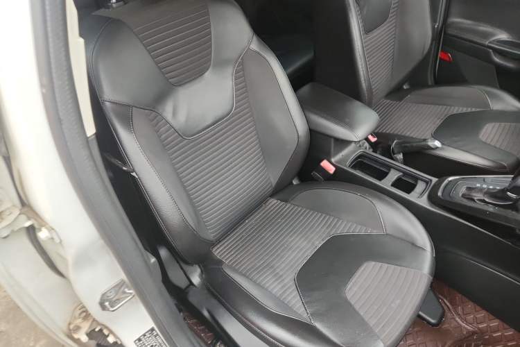 Used Ford Focus 2015 Sedan 1.6L Automatic Trend Model