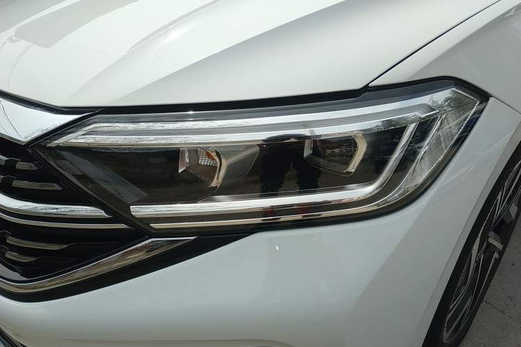 Used Volkswagen Sagitar 2023 200TSI DSG Excellence Edition Left Front Headlight