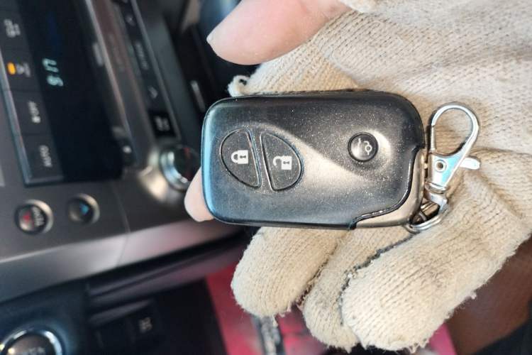 Used Lexus GX 2014 400 Prestige Edition Vehicle Key