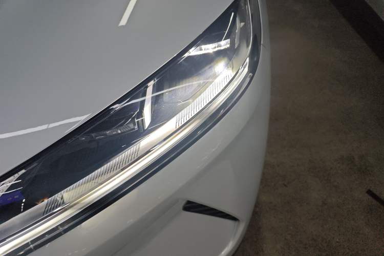 Used BYD Yuan UP 2025 Intelligent Driving Version 401 KM Dynamic Edition
