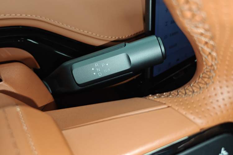 Used Hyptec HT 2024 825 Ultra-High Voltage LiDAR Edition
