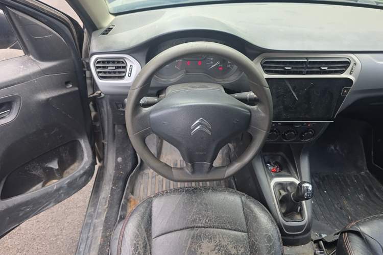 Used Citroen Elysee 2014 1.6L Manual Fashion Edition
