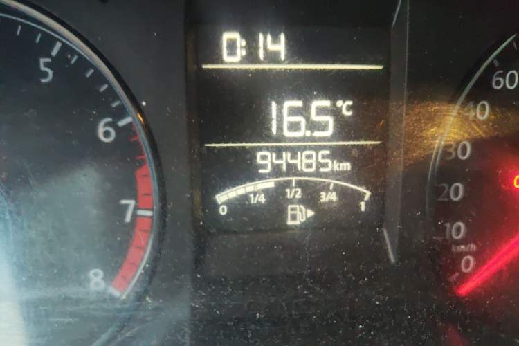 Used Volkswagen Polo 2016 1.4L Manual Fashion Model