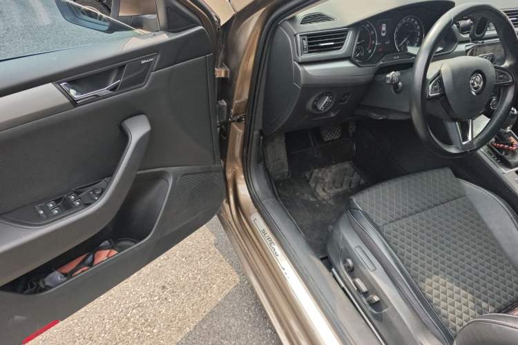 Used Skoda Superb 2016 TSI280 DSG Innovation Edition