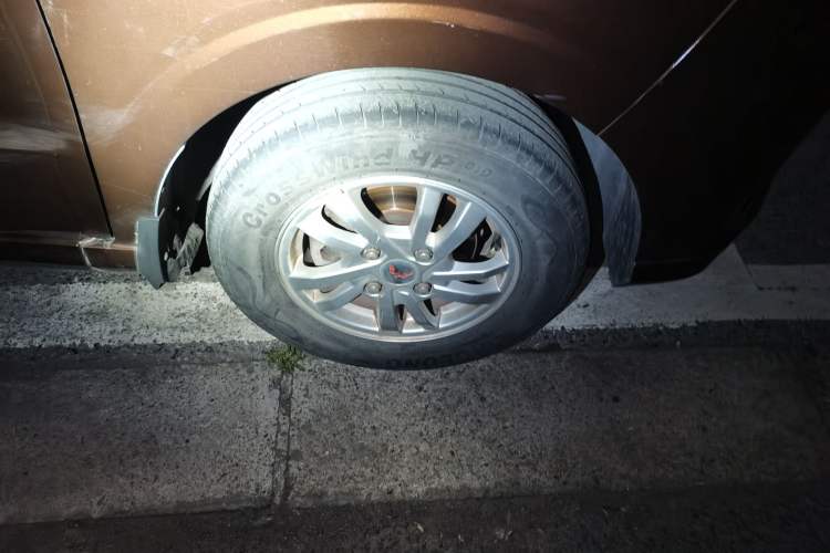 Used Wuling Hongguang 2019 1.5L S Standard Version China VI LAR
