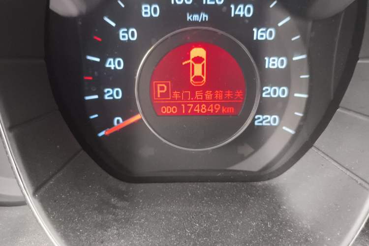 Used Kia K2 2011 Sedan 1.4L Automatic GLS