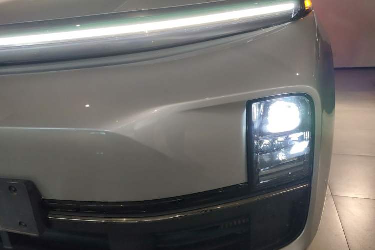 Used Li Auto L9 2022 Max model
