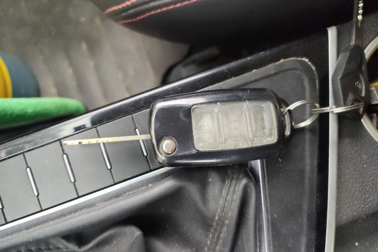 Used FORTHING Joyear X6 2017 Jingxiang Series 1.5T Manual Luxury Model
