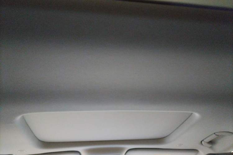 Used Denza D9 2022 DM-i 970 Four-Wheel Drive Prestige Model Headliner