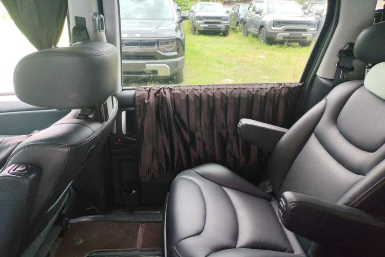 Used Luxgen Great 7 MPV 2016 2.0T Luxury Model
