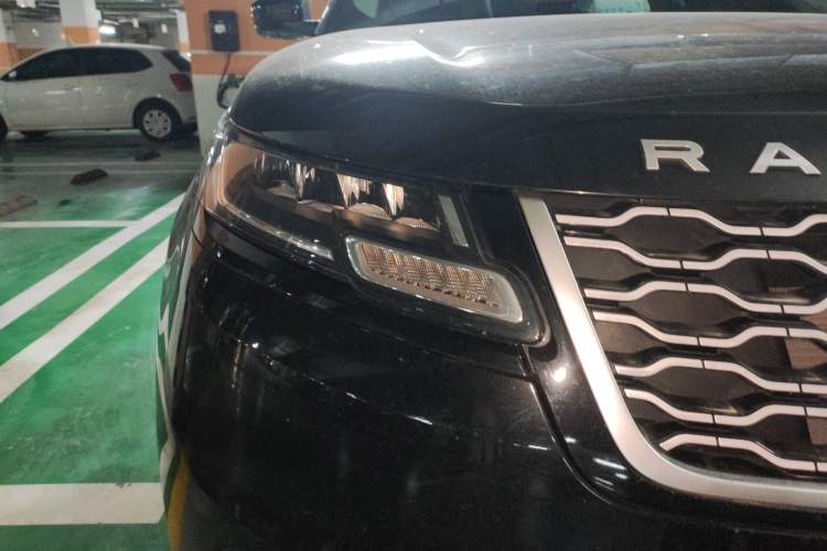 Used Land Rover Range Rover Velar 2022 250 PS