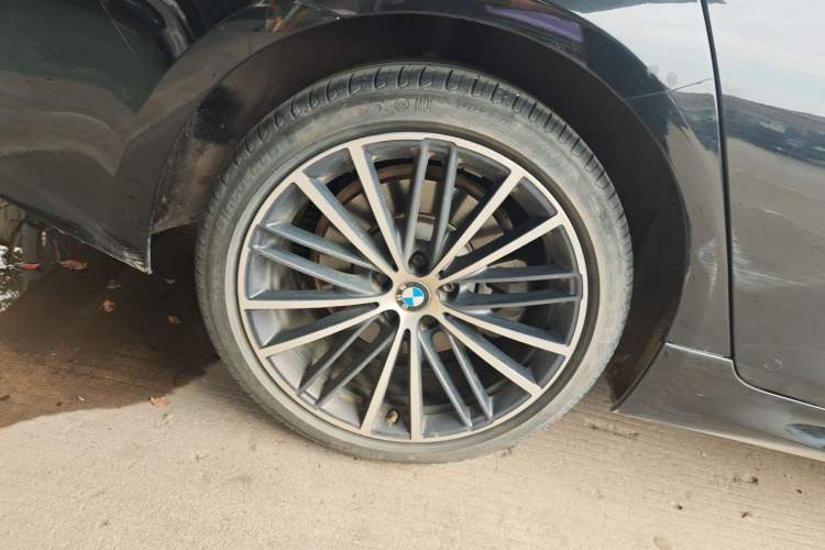 Used BMW 5 Series 2023 530Li Leading Model M Sport Package
