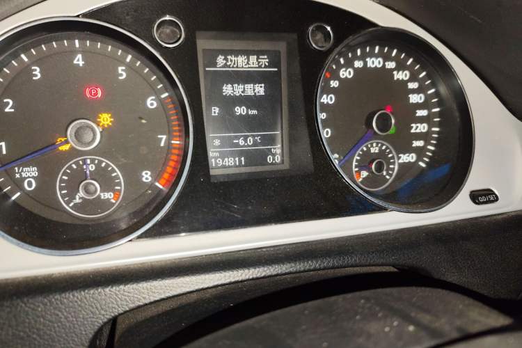 Used Volkswagen Magotan 2012 Revised 1.8TSI Luxury Version
