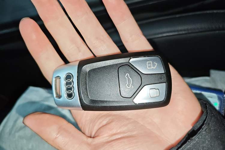 Used Audi A4L 2018 30th Anniversary Edition 40 TFSI Trendy Model
