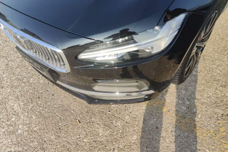 Used Volvo S90 2023 B5 Zhiyuan Luxury Edition