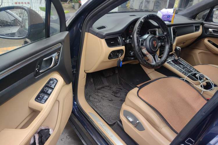 Used Porsche Macan 2017 Macan 2.0T
