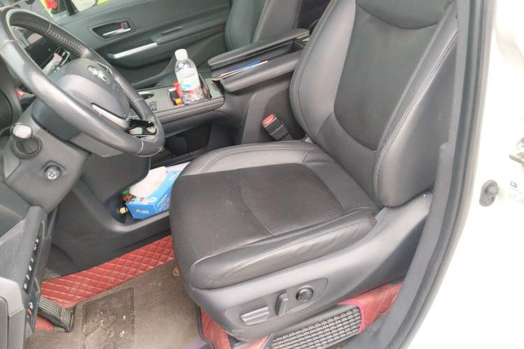 Used Toyota SIENNA 2021 2.5L Hybrid Platinum Edition Left Front Seat