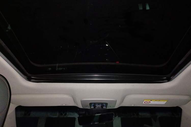 Used Toyota Camry 2023 2.5G Luxury Edition
