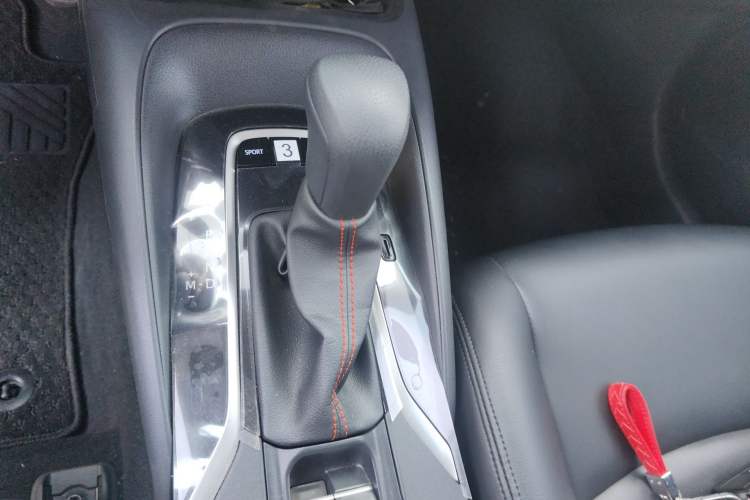 Used Toyota Corolla 2021 1.2T S-CVT Elite PLUS Edition Gear Lever