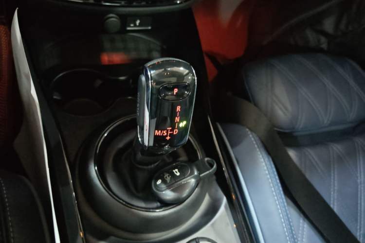 Used MINI Clubman 2021 1.5T COOPER Connoisseur Gear Lever