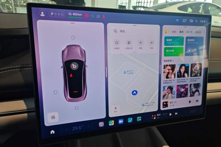 Used Xiaomi Auto SU7 2024 Four-Wheel Drive Ultra-Long Range Advanced Intelligent Driving Max Edition Audio And AC Panel