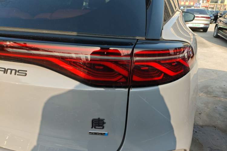 Used BYD Tang New Energy 2025 Model Smart Drive Version DM-i 175KM Prestige Version Exterior 3