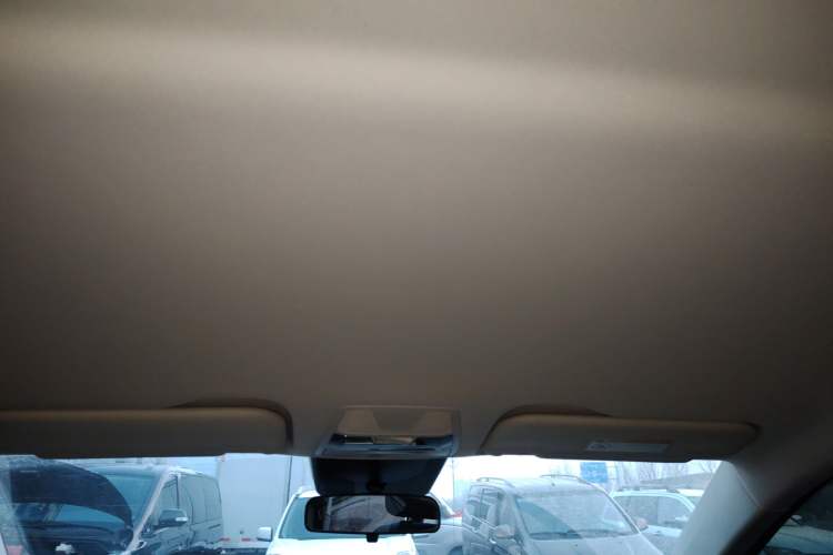 Used Hongqi E-QM5 2022 431 km Charge & Enjoy Edition
