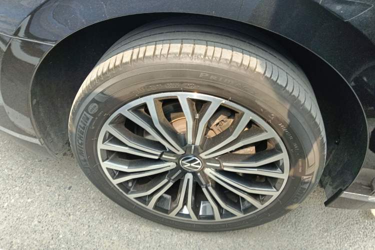 Used Volkswagen Phideon 2021 380TSI Luxury Edition