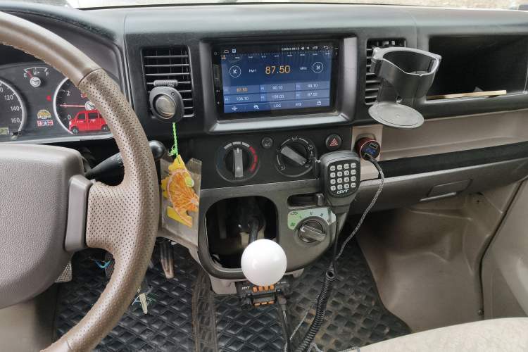 Used Suzuki Landy 2010 1.2L Manual Standard Edition – Sunshine Version Audio And AC Panel