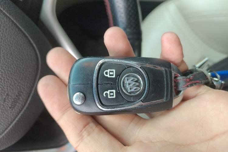 Used Buick GT 2016 15N Automatic Elite Edition Vehicle Key