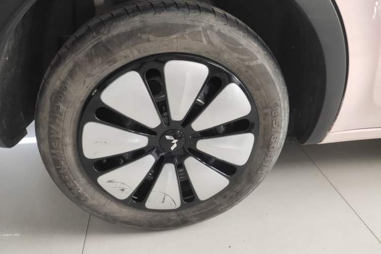 Used Wuling Bingo 2023 333 km Lingxi Connected Version
