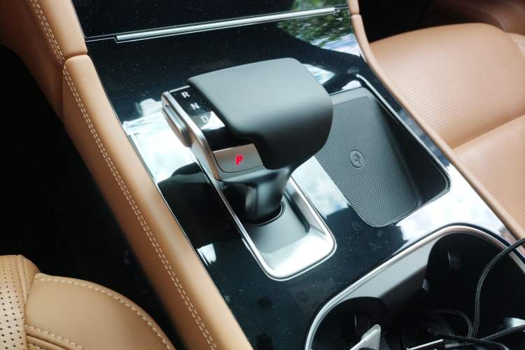 Used Li Auto ONE 2021 Extended-Range 6-Seater Version Gear Lever