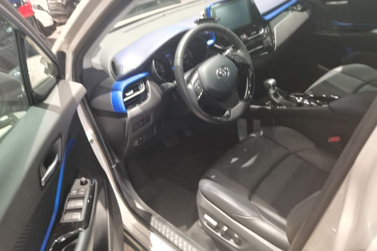 Used Toyota C-HR 2021 2.0L Luxury Edition