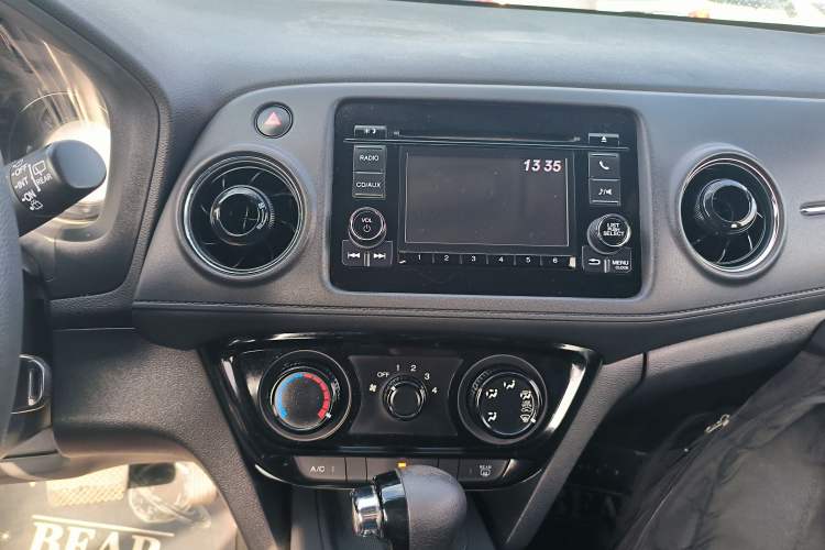 Used Honda XR-V 2015 1.5L LXi CVT Classic Edition
