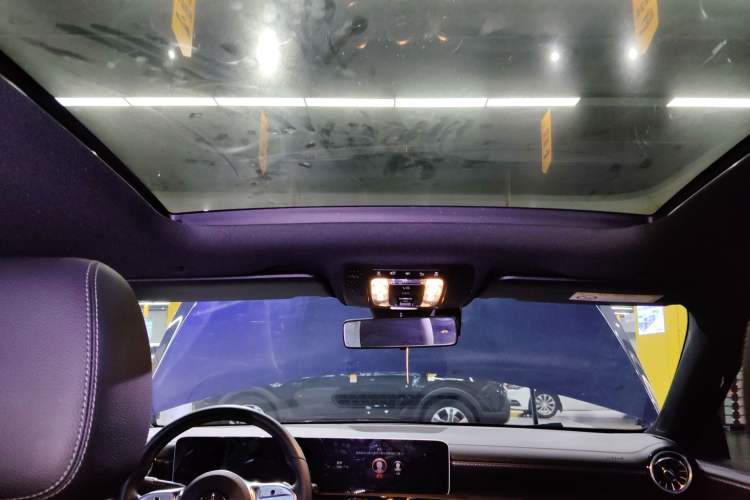 Used Mercedes-Benz A-Class 2020 Restyled A 200 L Sport Sedan Fashion Version
