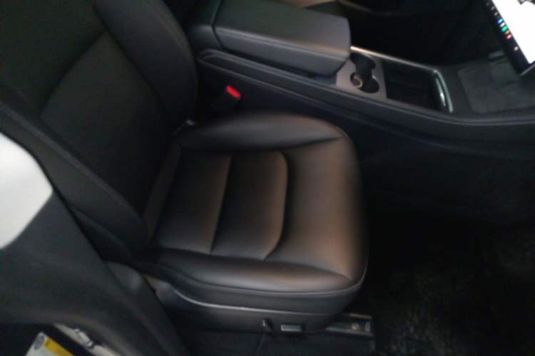 Used Tesla Model Y 2022 Revised Version Long-Range All-Wheel Drive