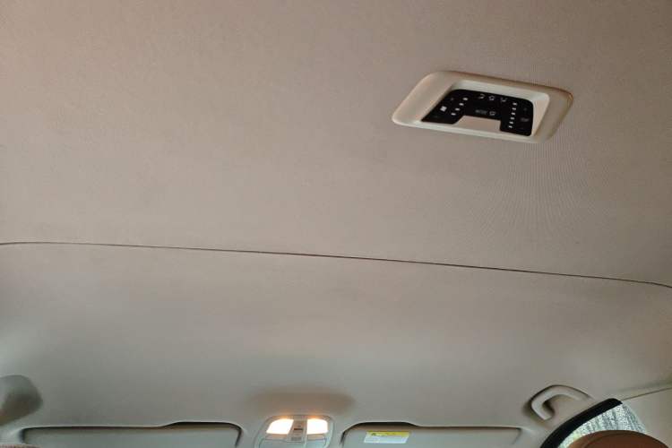 Used SAIC MAXUS G10 2022 2.0T Automatic Smart Enjoyment Version Gasoline 7 Seats