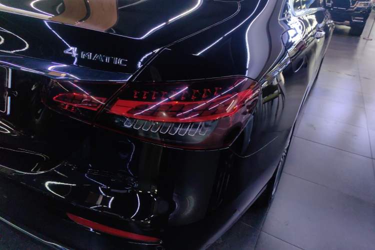 Used Mercedes-Benz E-Class 2021 E 300 L Stylish Model