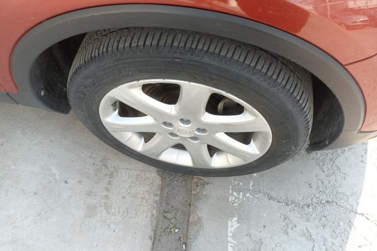 Used Buick Encore 2015 1.4T Automatic Two-Wheel Drive Urban Elite Version Right Front Wheel Hub