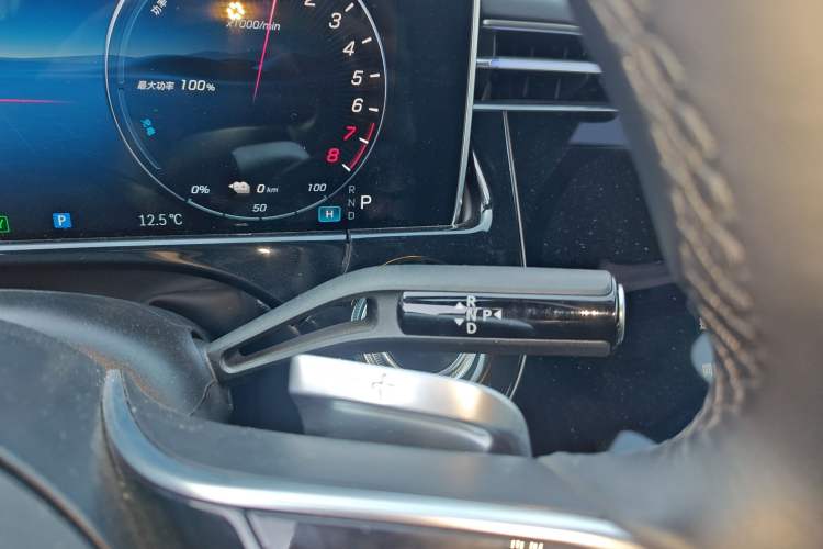 Used Mercedes-Benz E-Class New Energy 2024 E 350 e L Plug-in Hybrid Sedan Gear Lever