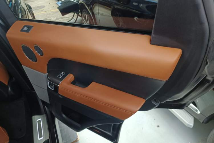 Used Land Rover Range Rover Sport 2014 3.0 SC V6 HSE DYNAMIC
