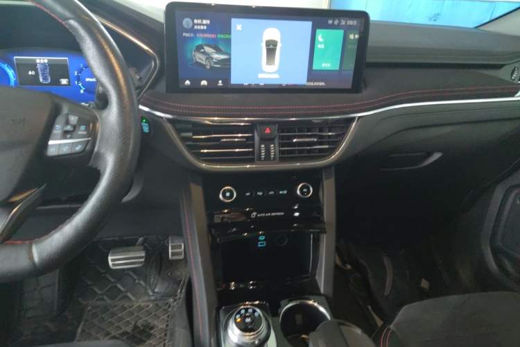 Used Ford Escape 2020 EcoBoost 245 Four-Wheel Drive ST-LINE Deluxe Edition