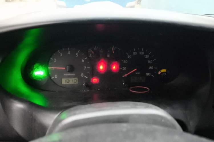 Used JAC Group Refine 2011 2.0L Shuttle Gasoline Comfort Edition HFC4GA3
